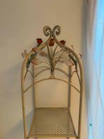 Gietijzeren rekje, Ophalen, Zo goed als nieuw