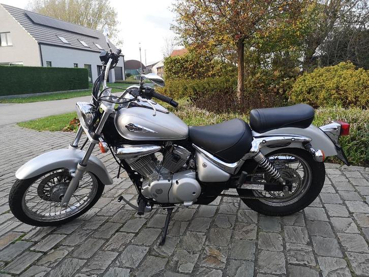 Suzuki VL125 Intruder, Motoren, Motoren | Suzuki, Particulier, Chopper, 11 kW of minder, 2 cilinders, Minimaal motorrijbewijs A1
