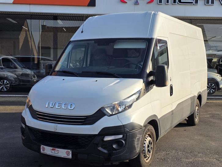 Iveco Daily HKa 35 S .. V Wb 3520 L (bj 2018), Auto's, Bestelwagens en Lichte vracht, Bedrijf, Te koop, ABS, Airbags, Airconditioning