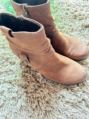 Schoenen beschikbaar voor biedingen