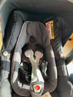 Maxi-Cosi (Pebble+) + Maxi-Cosi onderstel auto (FamilyFix On, 0 t/m 18 kg, Ophalen of Verzenden, Zo goed als nieuw, Isofix