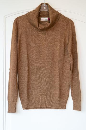 Pull, marque Melvin, NEUF, taille 38