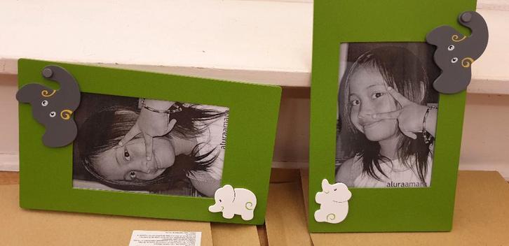 NIEUWE artikels : 2 Oxfam fotolijsten, Huis en Inrichting, Woonaccessoires | Lijsten, Nieuw, Ophalen of Verzenden