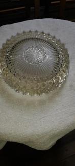 Cendrier en verre, Enlèvement