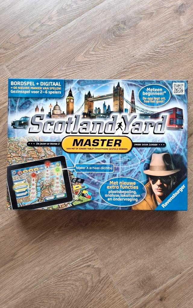 Schotland Yard gezelschapsspel Ravensburger, Hobby en Vrije tijd, Gezelschapsspellen | Bordspellen, Zo goed als nieuw, Ophalen of Verzenden