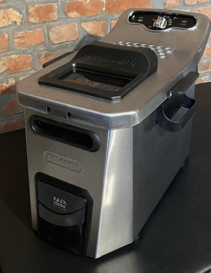 Friteuse, DeLonghi Easy Clean, Electroménager, Friteuses, Comme neuf, 4 litres ou plus, Enlèvement