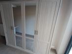 Grote kleerkast - 4 deuren met spiegel, Huis en Inrichting, Ophalen, Gebruikt, 200 cm of meer, Met plank(en)