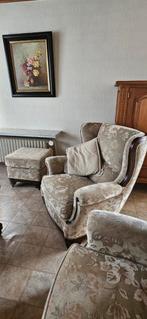 Salon met salontafel., Ophalen