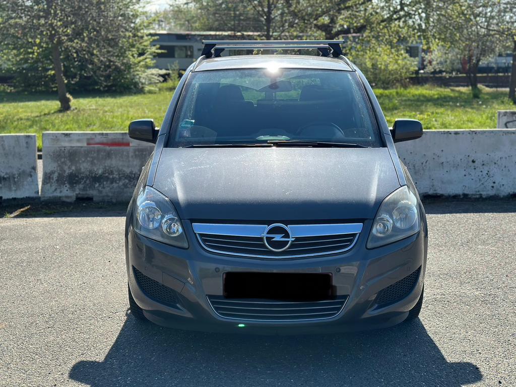 Gekeurd voor verkoop 1ste eigenaar!! Edition 111, Autos, Opel, Boîte manuelle, Zafira, Particulier, Essence
