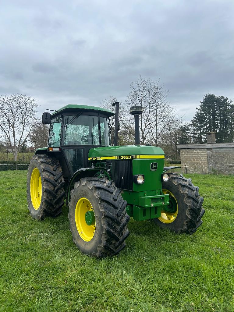 John Deere, Articles professionnels, 80 à 120 ch, Enlèvement, Plus de 10 000, Neuf