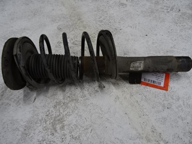 AMORTISSEUR OU ABSORBEUR DE CHOC AVANT GAUCHE 206+ (2L / M), Autos : Pièces & Accessoires, Suspension & Châssis, Peugeot, Utilisé