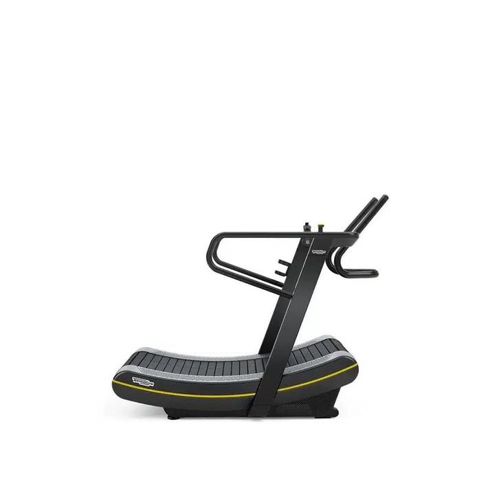 Technogym – Skillmill – Curved Treadmill, Sports & Fitness, Équipement de fitness, Comme neuf, Autres types, Bras, Jambes, Pectoraux