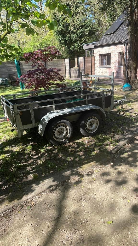 Aanhangwagen dubbel as, Ophalen, Gebruikt