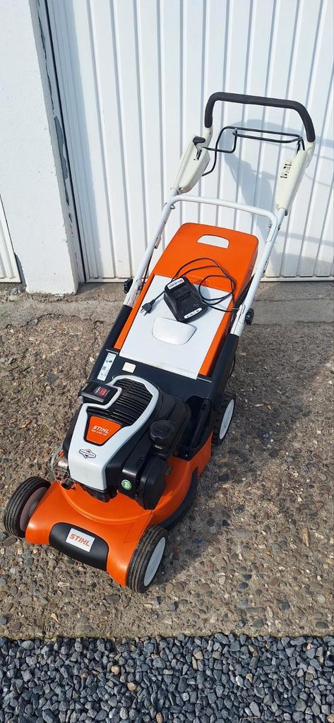 Tondeuse  STIHL RM 545 VE démarrage électrique, Jardin & Terrasse, Tondeuses à gazon, Démarrage électrique, Enlèvement