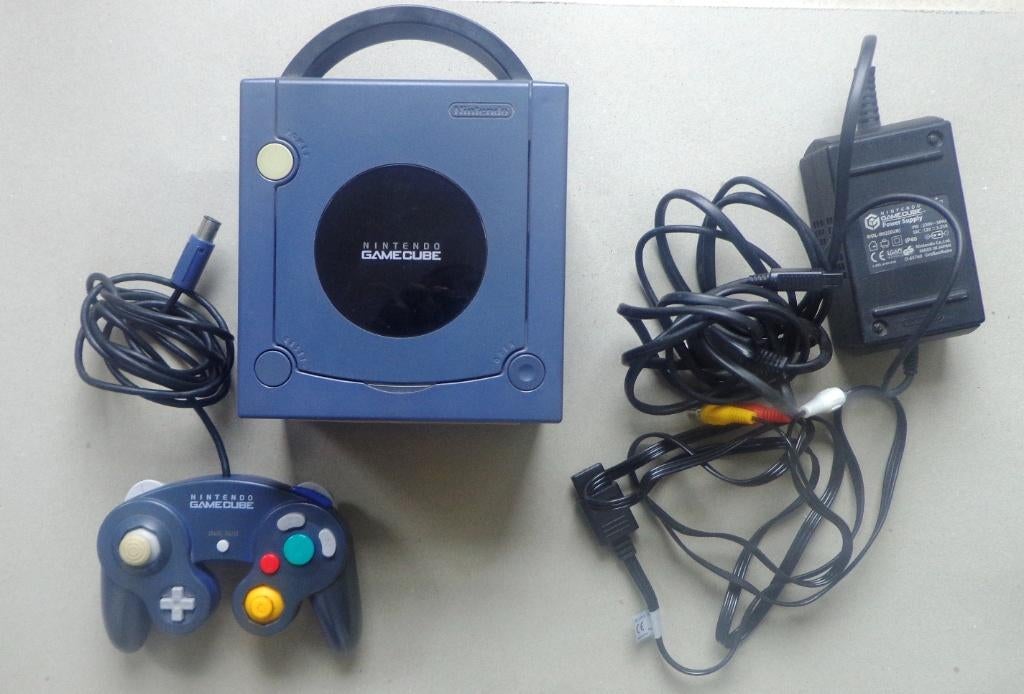Gamecube Paars + originele controller + kabels, Games en Spelcomputers, Spelcomputers | Nintendo GameCube, Gebruikt, Paars, Met 1 controller