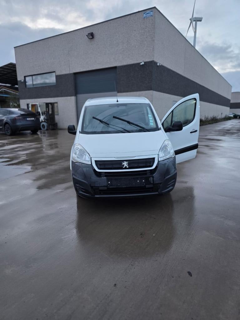 Peugout partner, Autos, Euro 6, Boîte manuelle, Particulier, Essence