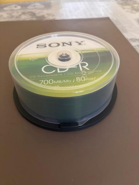 Sony CD-R 700 mb / 80 minuten, Informatique & Logiciels, Disques enregistrables, Neuf, Cd, Enlèvement ou Envoi