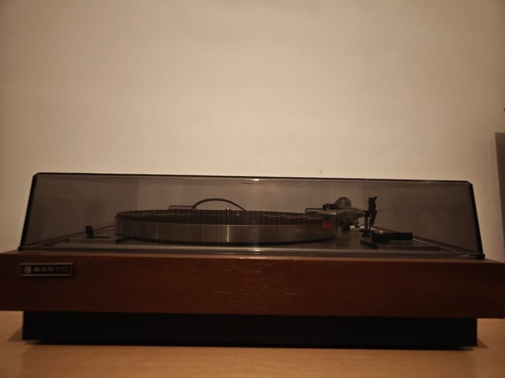 Tourne-disques - Sanyo TP 625, TV, Hi-fi & Vidéo, Tourne-disques