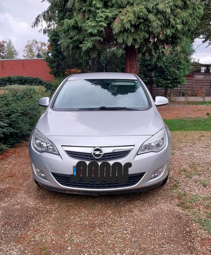 Opel astra 1.7cdti NIEUWE KOPPELING, Auto's, Opel, Particulier, Astra, Diesel, Euro 5, Handgeschakeld, Ophalen