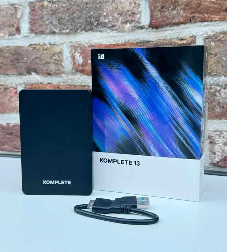 Native Instruments Komplete 13, Muziek en Instrumenten, Midi-apparatuur, Zo goed als nieuw, Ophalen