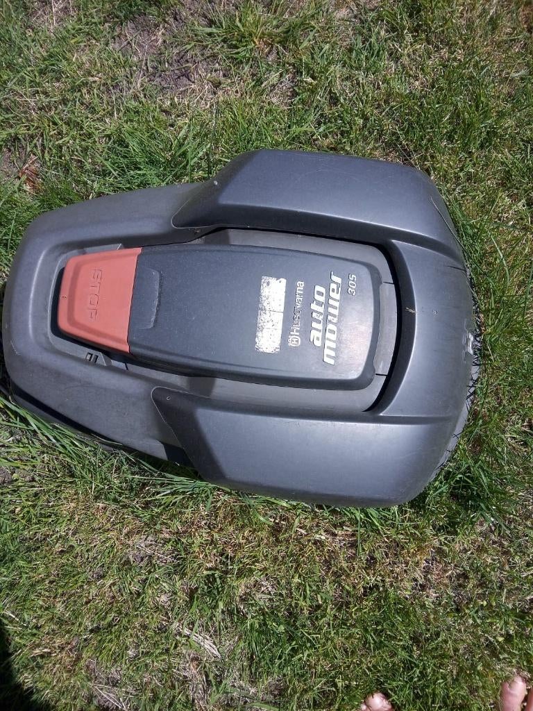 Robotgrasmaaier husqvarna, Tuin en Terras, Robotmaaiers, Ophalen