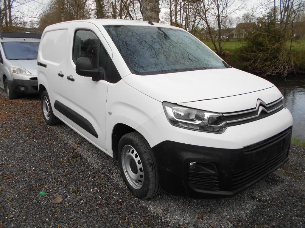 citroen  berlingo  1600  hdi  100cv   58000 km 9950+ tva, Autos, Entreprise, Achat