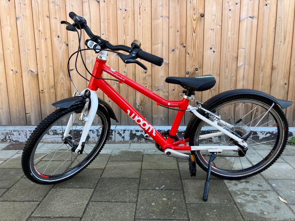 Woom 4 (Original, 2020) - Rood, 20”, Vélos & Vélomoteurs, Vélos | Vélos pour enfant, Enlèvement, Utilisé, Frein sur jante, 16 à 20 pouces