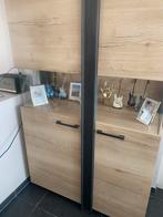 Kast van gebleekt eik met verlichting, Enlèvement, Comme neuf