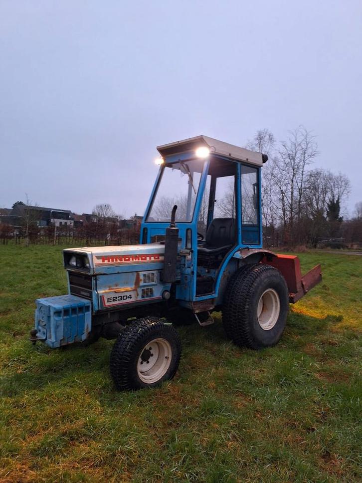 Mini tractor diesel 23pk, Articles professionnels, Agriculture | Tracteurs, Enlèvement
