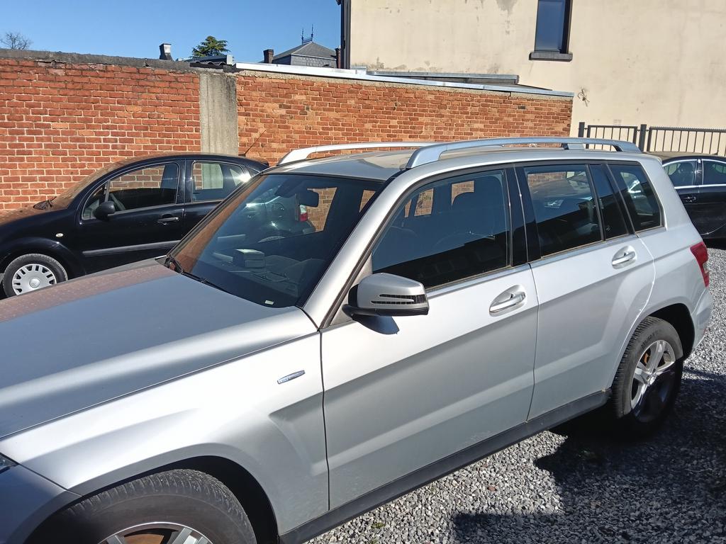 Mercedes_Benz GLk bruit, moteur, Autos, Mercedes-Benz, 100 kW, Achat, Boîte manuelle, Capteur de lumière