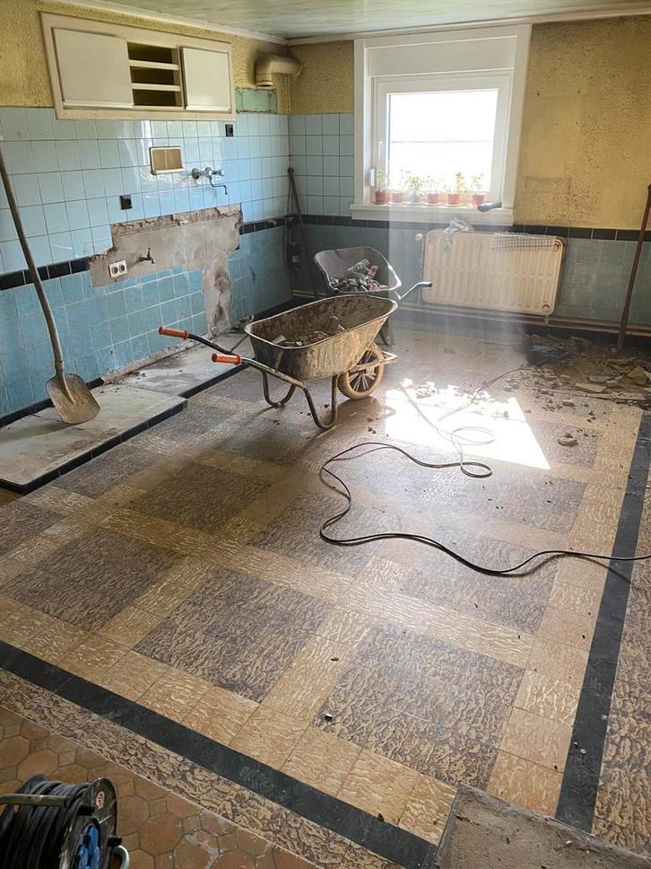 KLUSJESDIENST - KUIS EN OPRUIMING - AFBRAAKWERKEN, Diensten en Vakmensen, Aannemers, Nieuwbouw of Opbouw, Onderhoud of Restauratie