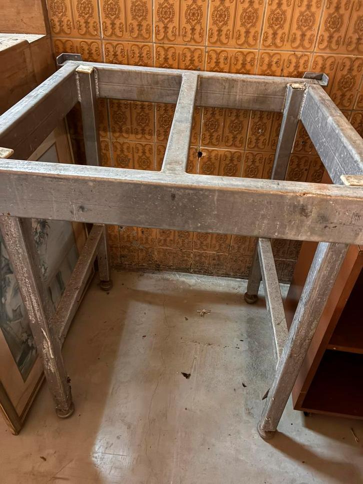 Armature en métal, Articles professionnels, Horeca | Food, Enlèvement