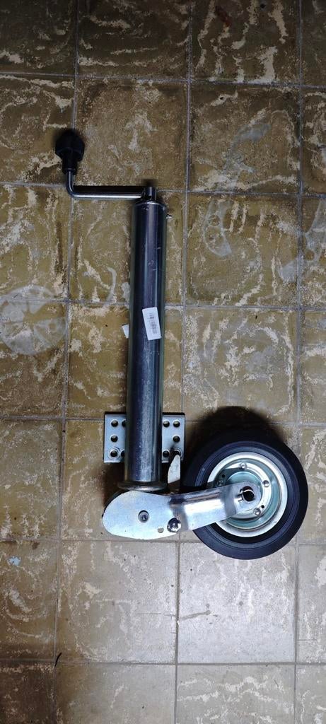 Nouvelle remorque à train avant, Enlèvement