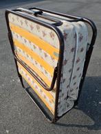 opvouwbaar logeerbed, Ophalen, Eenpersoons, Bruin, Zo goed als nieuw