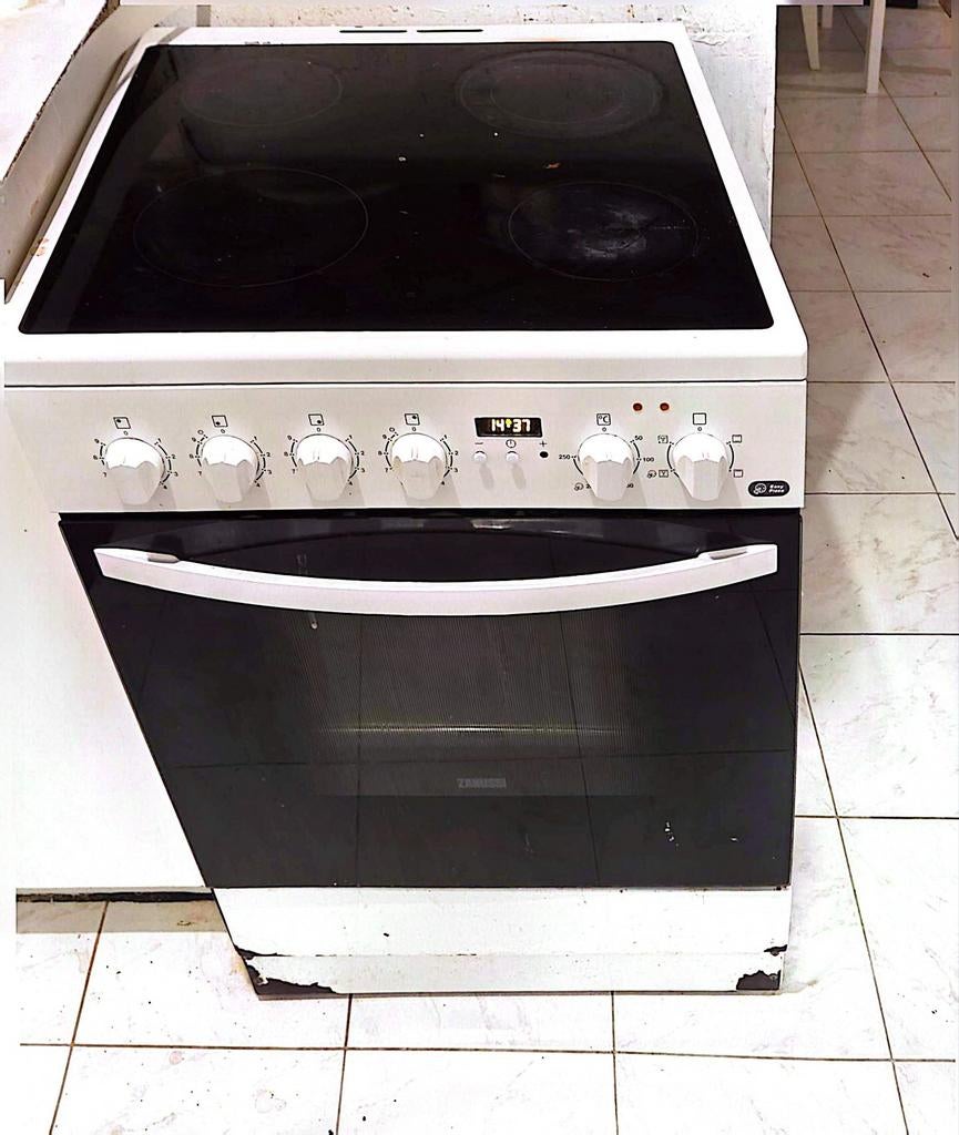 Fornuis te koop – werkt goed, Ophalen, Elektrisch
