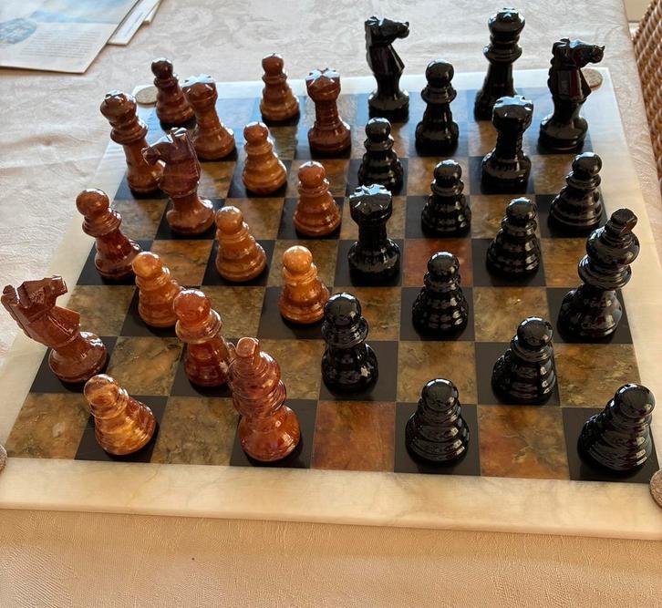 Marmeren schaakspel Chiellini Italy, Hobby en Vrije tijd, Gezelschapsspellen | Bordspellen, Zo goed als nieuw, Een of twee spelers
