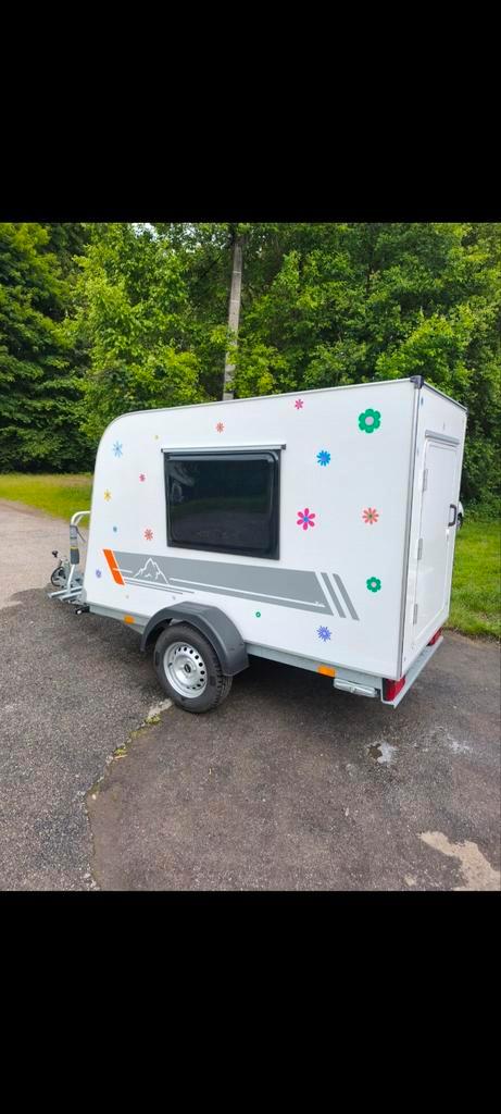 Mini caravane  ETAT NEUF, Caravanes & Camping, Caravanes, Particulier, Roue de secours
