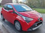 Toyota Aygo automatique, Autos, Rouge, 998 cm³, Euro 6, Entretenue par le concessionnaire