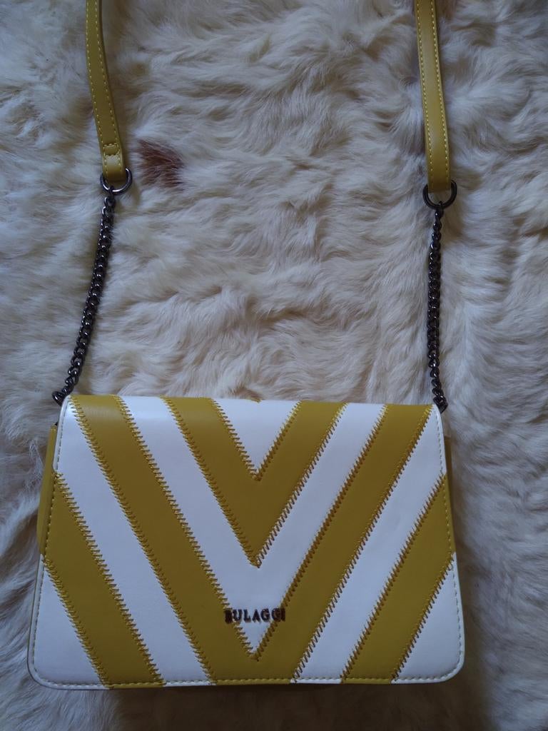 Bulaggi schoudertas/ crossbag NIEUW, Handtassen en Accessoires, Ophalen, Nieuw