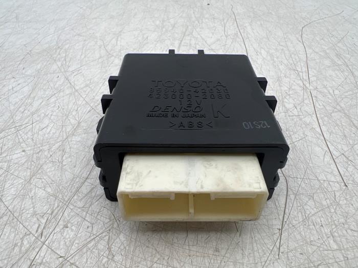 Ruitenwisser Module van een Toyota Rav-4, Gebruikt, -, -, Ophalen of Verzenden