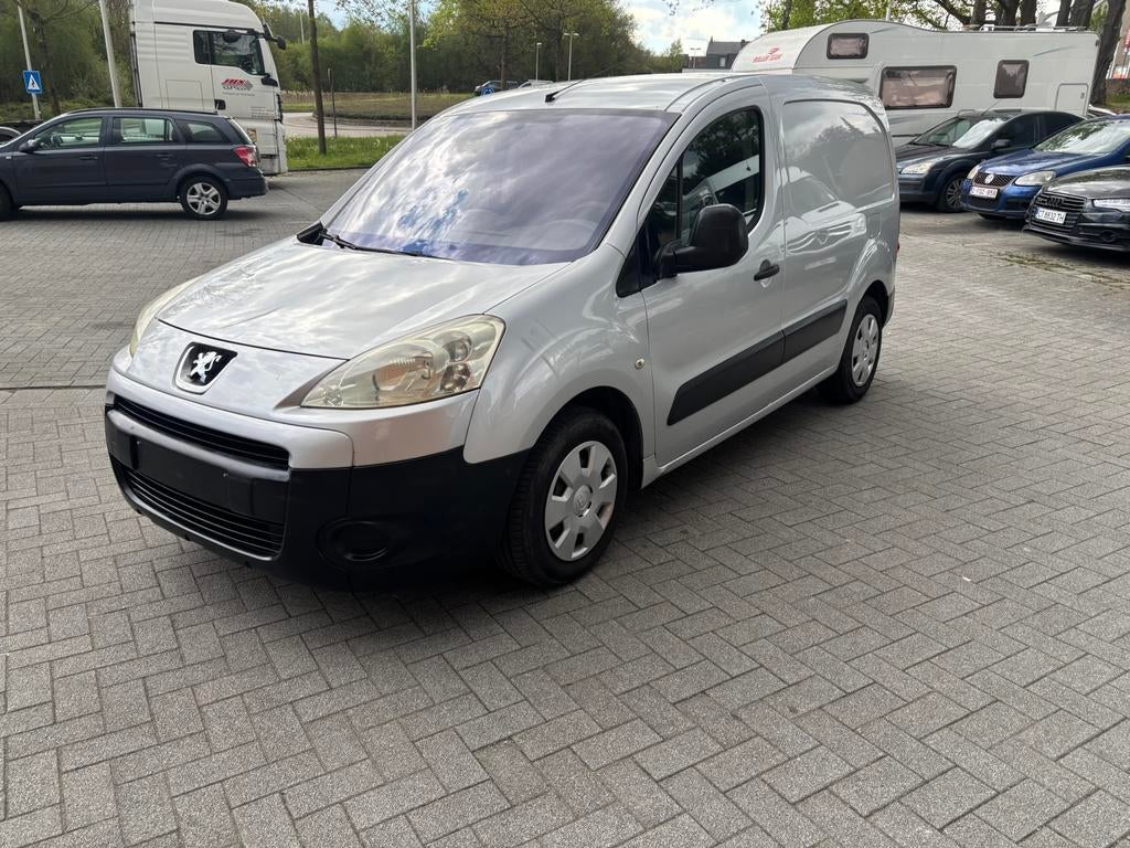 Citroen berlingo lichte vracht 3 zit gekeurd voor verkoop, Voorwielaandrijving, Stof, Zwart, 4 cilinders