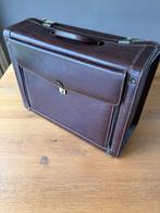 Akten koffer, Handtassen en Accessoires, Ophalen, Slot, Zo goed als nieuw, Minder dan 35 cm