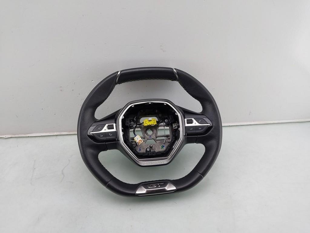 VOLANT DIRECTION Peugeot 208 II (UB / UH / UP) (01-2019/-), Utilisé, Peugeot