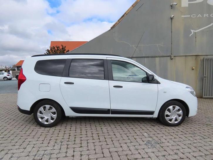 Dacia Lodgy Lodgy 1.5 Blue dCi Comfort 7pl. (bj 2020), Auto's, Dacia, Bedrijf, Te koop, Lodgy, ABS, Airbags, Airconditioning, Bluetooth