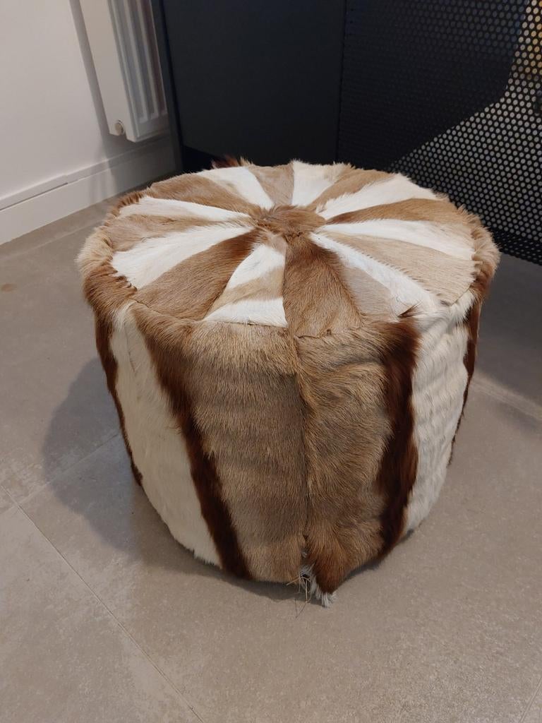Poef, authentiek, antilopevel, Ophalen