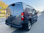 Peugeot Partner 1.2 Essence L2 LONG CHASSIS (bj 2021), Auto's, 4 deurs, Gebruikt, Euro 6, 1199 cc