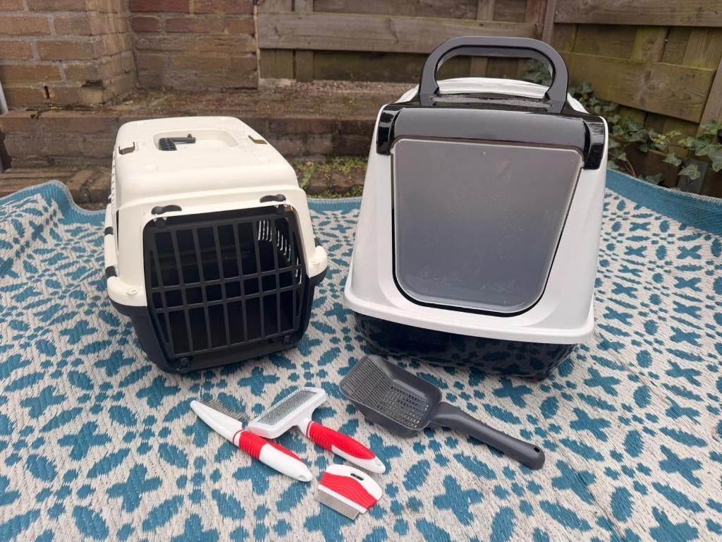 Bac à litière avec panier de voyage, Animaux & Accessoires, Enlèvement, Comme neuf