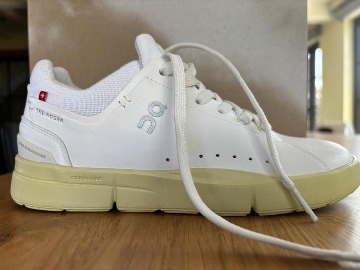 sneakers merk OC (ON), Kleding | Dames, Schoenen, Nieuw, Sneakers, Wit, Ophalen