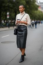 ✨️LEREN Rok Maat 40 valt als S - Met BUNDELKORTING‼️✨️, Kleding | Dames, Zwart, Ophalen of Verzenden, Zo goed als nieuw, Maat 36 (S)