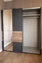 Grote kledingkast, Huis en Inrichting, Kasten | Kleerkasten, Ophalen, Gebruikt